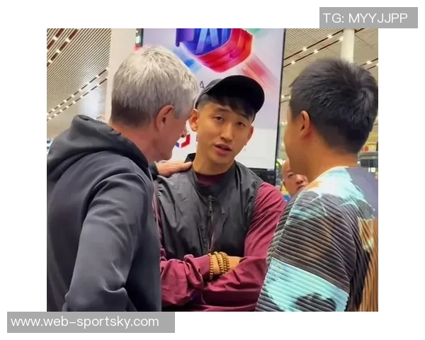 张源亲自送别塞蒂恩期待未来继续交流与指导